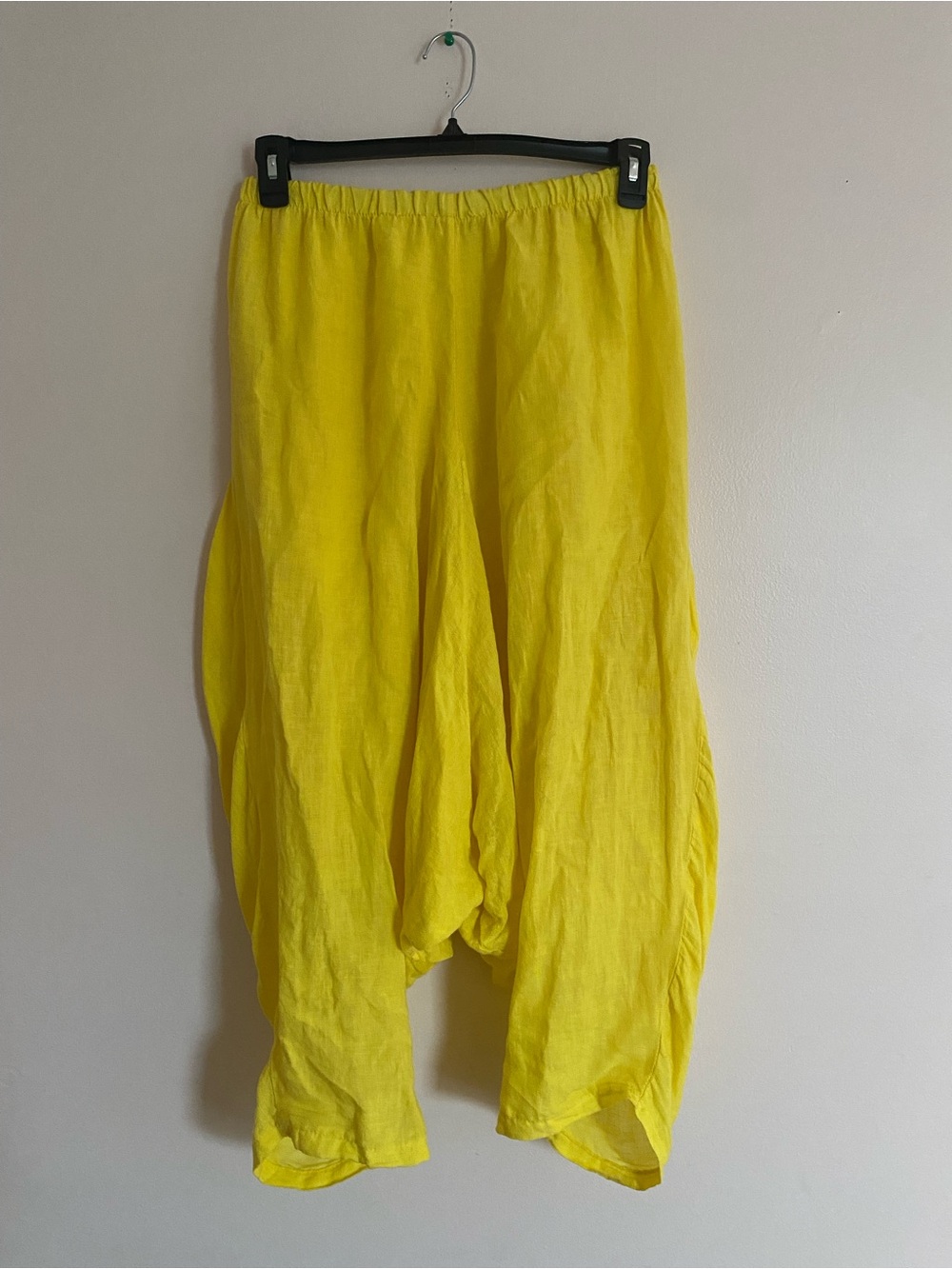Made in Italy Bright Yellow Balloon Harem Pants - Picture 6 of 7